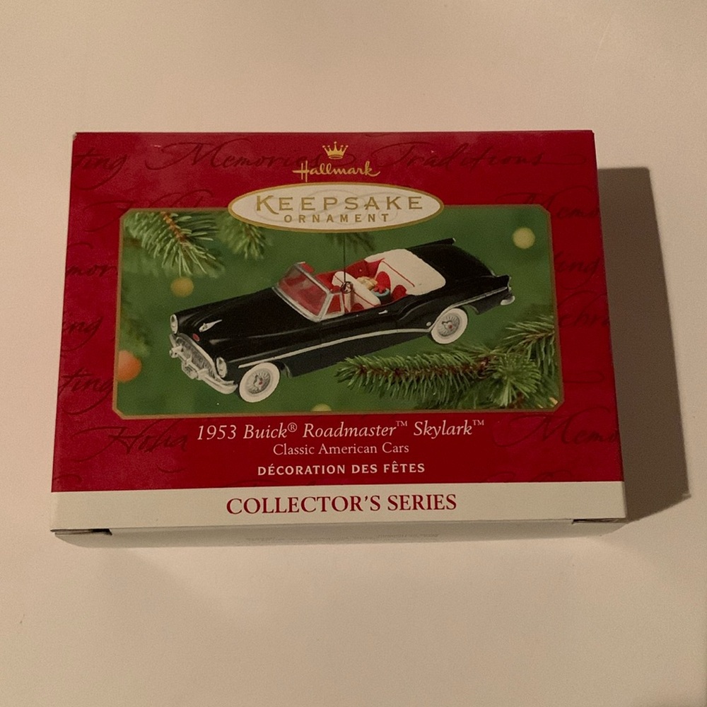 Hallmark 1953 Buick Roadmaster Skylark Christmas Ornament Classic American Cars